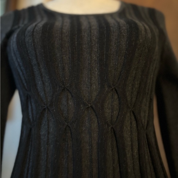 Women’s sweater - Picture 3 of 8